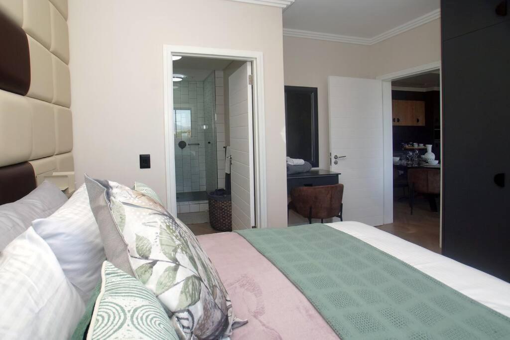 Apartment Bgs - Nine Palms Luxury Two Bed Cape Town