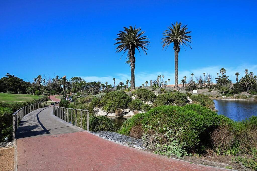 Bgs - Nine Palms Luxury Two Bed Apartment Cape Town