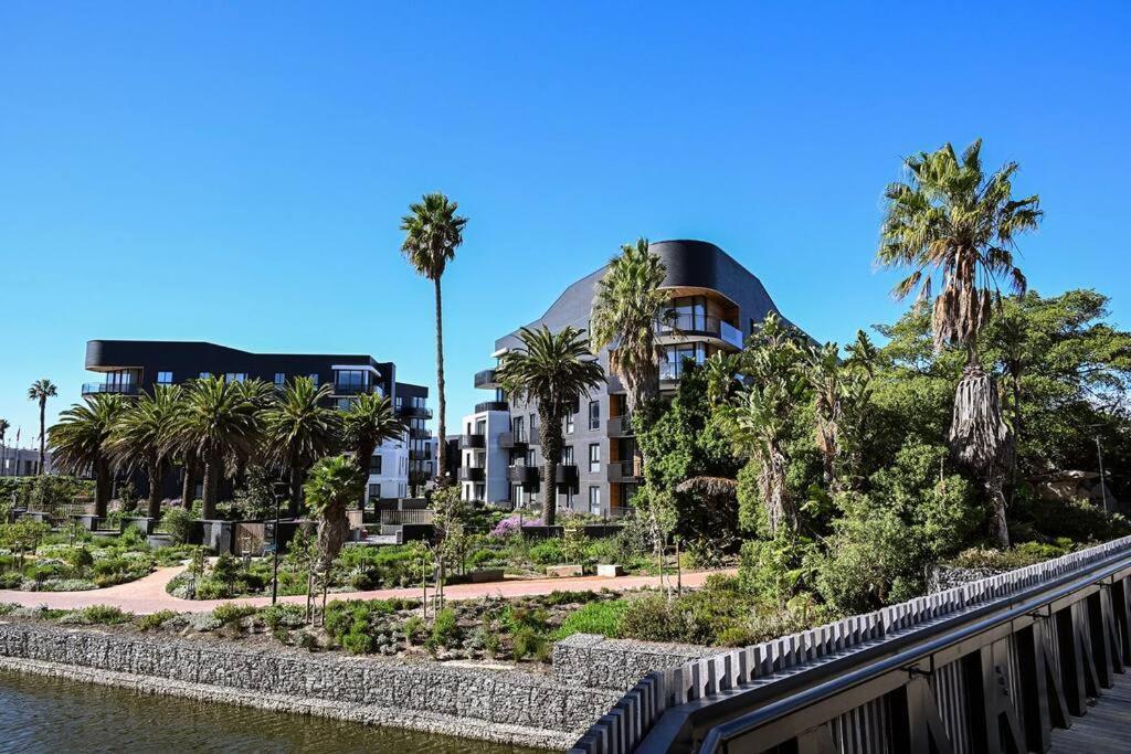 Bgs - Nine Palms Luxury Two Bed